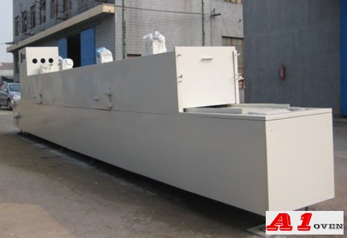 隧道式烘箱的結(jié)構(gòu)特點(diǎn)和注意事項(xiàng)